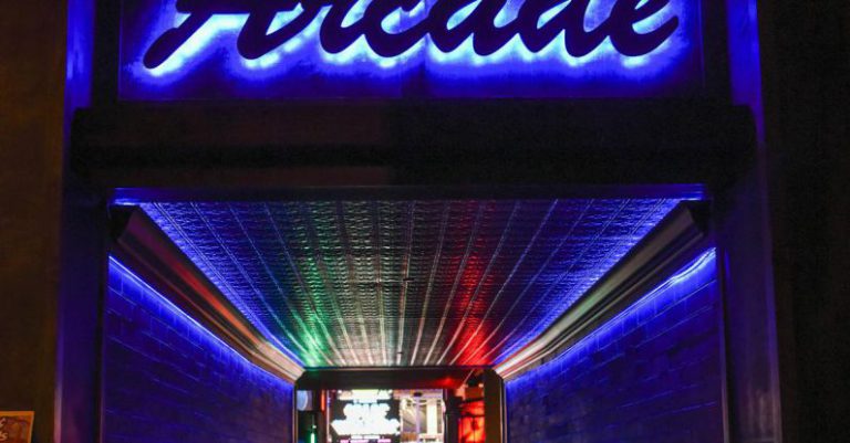 Gaming Lighting - Arcade Facade