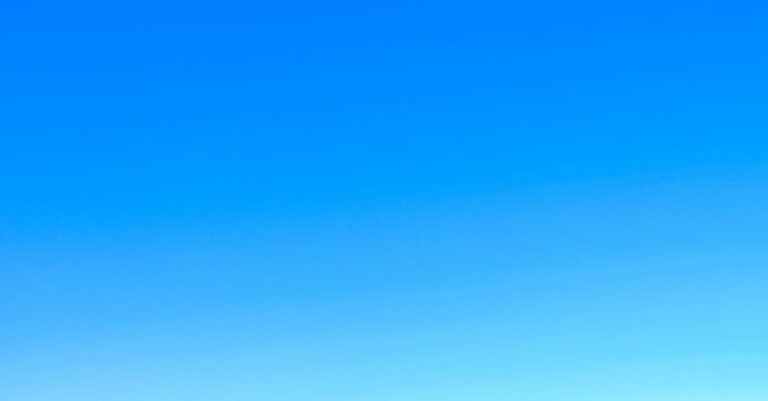 Blue Screen - Blue Sky